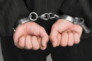 
                    В Актау по подозрению во взяточничестве задержан замглавы таможенного поста
                
