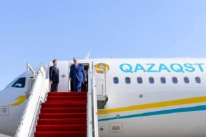
                    Президент РК прилетел  в  Нью-Йорк
                