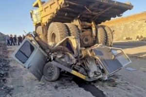 
                    Каково состояние выживших рабочих «Казахмыса» после наезда самосвала
                