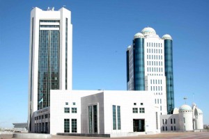 
                    Сегодня в Нур-Султане состоится совместное заседание палат Парламента РК
                