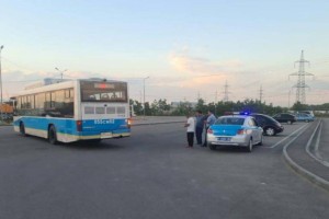 
                    В Алматы задержан водитель маршрутного автобуса с поддельными правами
                