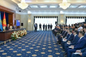 
                    Касым-Жомарт Токаев и Садыр Жапаров провели брифинг для СМИ
                