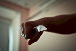 
                    Вооруженный налет на женщину в Алматы совершил 19-летний приезжий
                