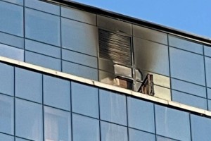 
                    Балкон загорелся в одном из блоков БЦ «Нурлы Тау» в Алматы
                