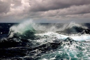 
                    При шторме на Бухтарминском водохранилище спасены с тонущего катера 24 человека
                