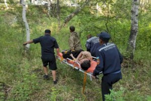 
                    В Акмолинской области парень упал с 20-метровой высоты, когда забирался на гору «Туфелька»
                
