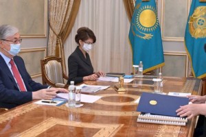
                    Президент принял уполномоченного по правам человека Эльвиру Азимову
                
