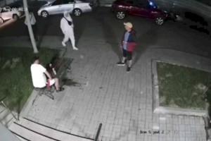 
                    Групповая драка с поножовщиной в Алматинской области попала на видео
                