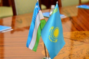 
                    Главы правительств Казахстана и Узбекистана обсудили актуальные вопросы сотрудничества
                