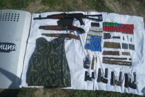 
                    На окраине Алматы найдена сумка с оружием
                