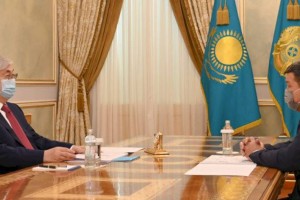 
                    Глава государства принял акима Атырауской области Махамбета Досмухамбетова
                