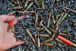 
                    Казахстан поможет Кыргызстану с военной техникой
                