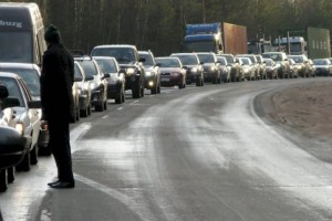 Почти 350 машин застряли на погранпереходах Казахстана