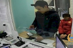 
                    Двое приезжих грабили ломбарды в Алматы
                