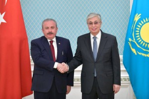 
                    Президент РК принял председателя Великого национального собрания Турции
                