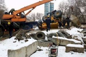 
                    В Алматы в результате несчастного случая погиб водитель погрузчика
                