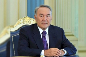 
                    Нурсултан Назарбаев поздравил Дмитрия Медведева с победой «Единой России» на выборах
                