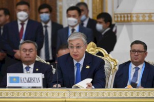 
                    Токаев предложил открыть в Алматы хаб ШОС для доставки гуманитарной помощи Афганистану
                