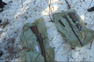 
                    Тайник с оружием найден у подножия телебашни в Алматы
                
