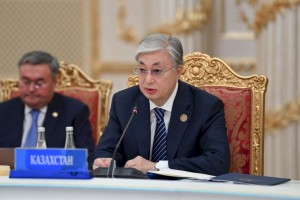 
                    Глава государства принял участие в сессии Совета коллективной безопасности ОДКБ
                