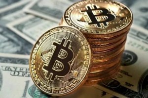 
                    Биткоин поднялся до  40 тысяч долларов
                
