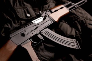 Преступная группа, завладевшая в ходе массовых беспорядков оружием, грабила дома алматинцев