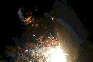 Мужчину насмерть придавило металлоконструкцией в Алматинской области