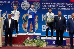 Чемпион Азии: 187 раз поднял гирю весом 24 кг студент из ВКО Алишер Серикбек