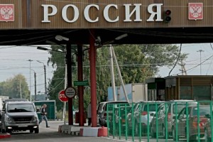 
                    Россия открыла сухопутную границу для «родственных» казахстанцев
                