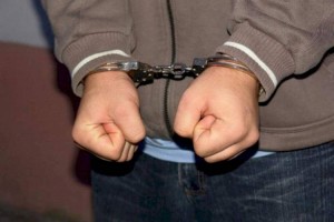До гениальности простую схему обмана использовал аферист, задержанный в Алматы