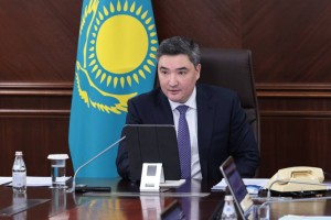 Передать госкомпаниям подземные национальные богатства предложил Бектенов