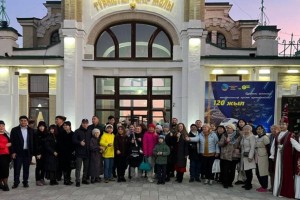 Туристический поезд Jibek Joly прибыл в Туркестан