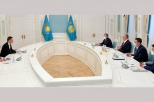 
                    Глава государства принял министра иностранных дел Венгрии
                