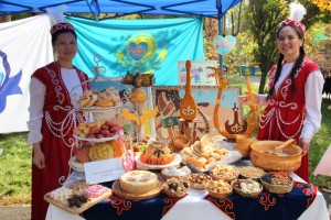 В Алматы прошел первый республиканский и шестой городской фестиваль «Бауырсақ Fest-2024»
