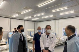 
                    Алексей Цой предложил выпускать  казахстанскую вакцину QAZCOVID-IN в Узбекистане
                