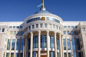 Поздравительные телеграммы продолжают поступать в Акорду