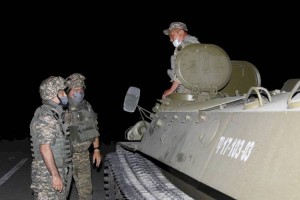 
                    Четверо военнослужащих погибли при тушении пожара в воинской части Жамбылской области
                