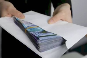 
                    От 20 до 270 тыс. тенге получал глава отдела акимата Талдыкоргана от рестораторов
                