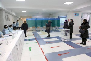 Выборы в Казахстане: явка избирателей составила 63,3 процента
