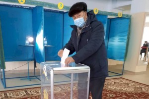 Акыш Нурдаулет: Время спящих депутатов прошло