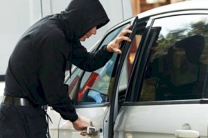 
                    Автовора задержали полицейские Алматы
                