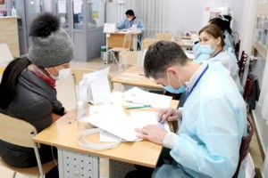 Слаженную работу избирательных участков в Алматы отметили наблюдатели от профсоюзов