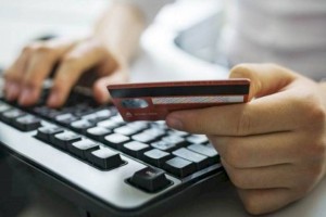
                    Мошенник обманул алматинцев на 2,5 миллиона тенге
                