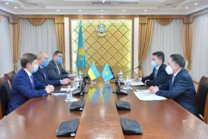 
                    В Сенате состоялась встреча с наблюдателями от Верховной Рады Украины
                