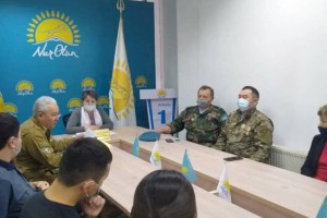 
                    В Алматы "нуротановцы" организовали встречу воинов-афганцев с молодежью мегаполиса
                
