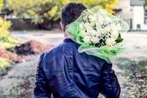 
                    Полицейские СКО задержали в Алматы «цветочного» мошенника
                