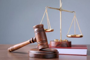 
                    Женщина, сбившая четырех пешеходов, осуждена в Алматы
                