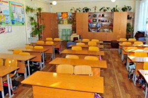 
                    Завершилась проверка всех 34 «заминированных» школ Алматы
                
