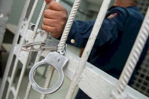 Сын избил соседа за спаивание матери в Алматинской области