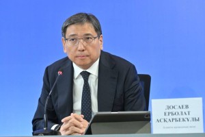 Аким Алматы встречается с жителями Наурызбайского района